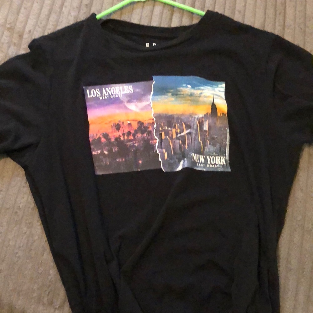 Never worn shirt !